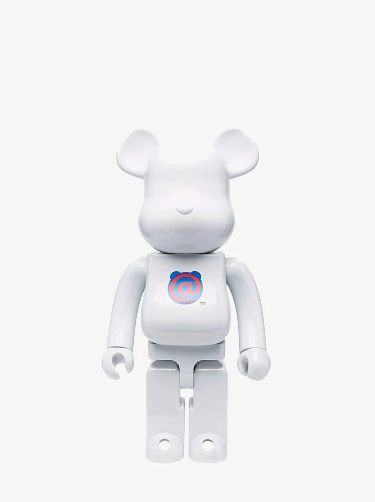 1st model white chrome 1000% - Image 2