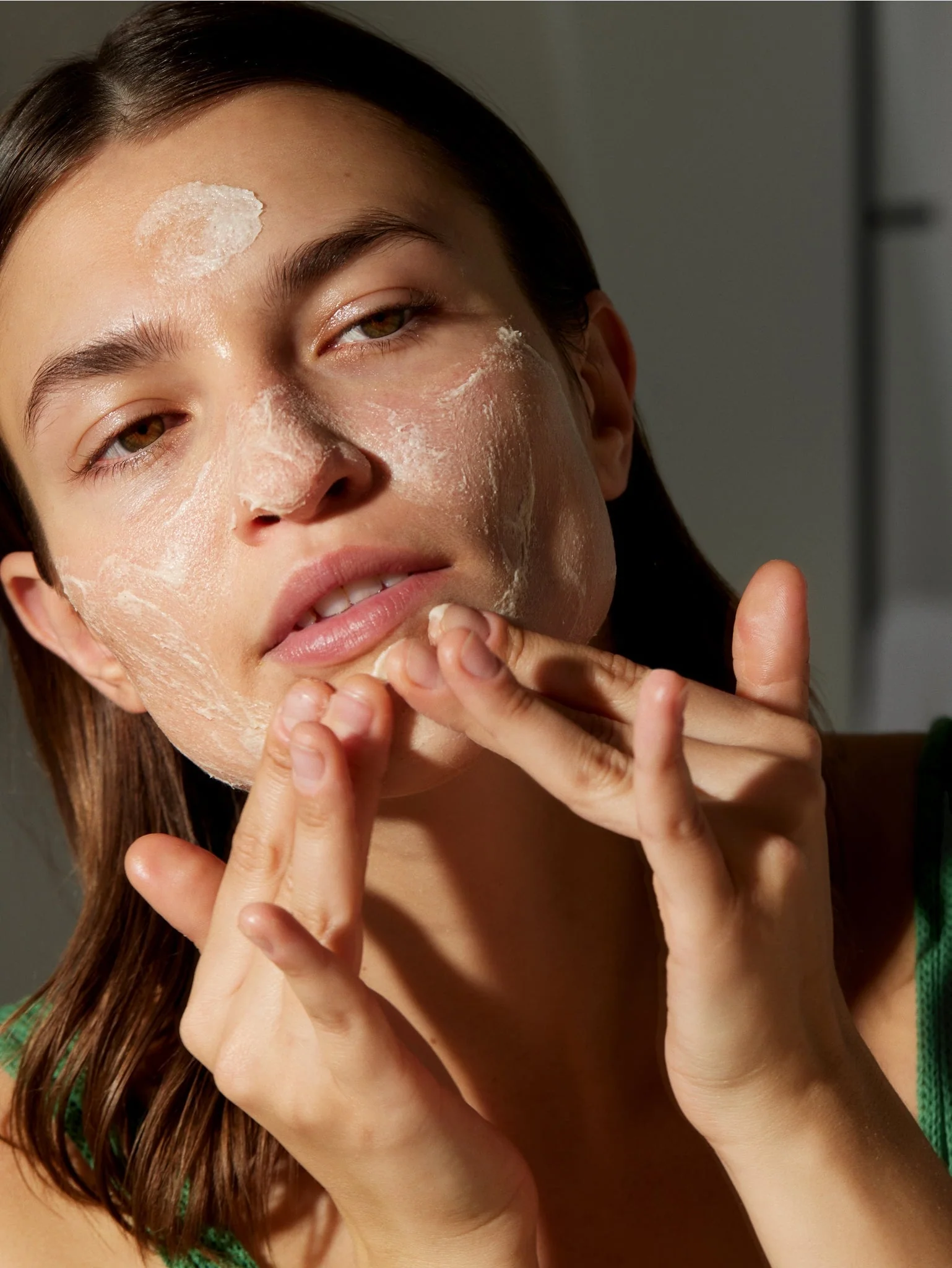 Microderm instant glow exfoliator - Image 7