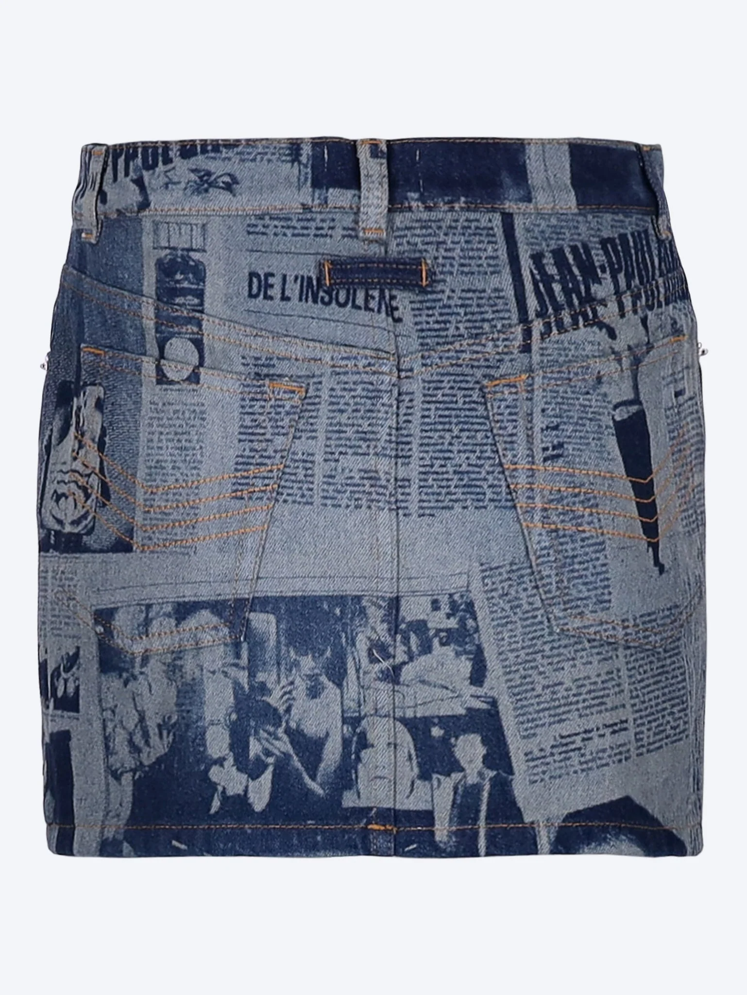The newspaper printed mini skirt - Image 3