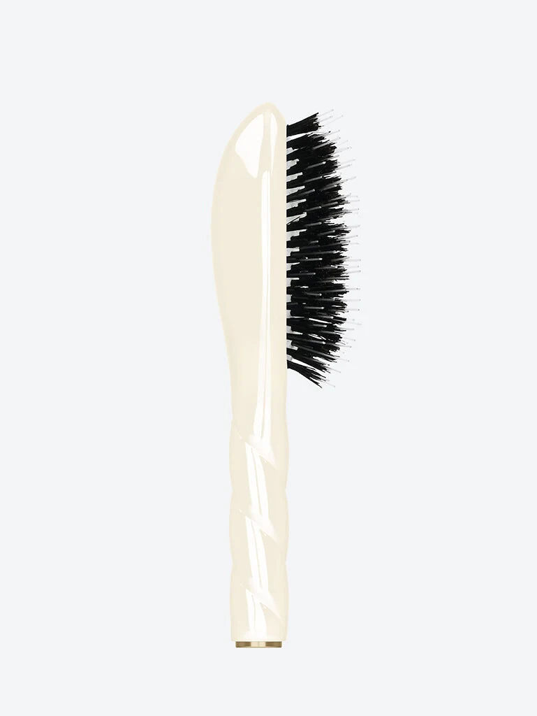 N.02 the essential baby brush creamy white - Image 2