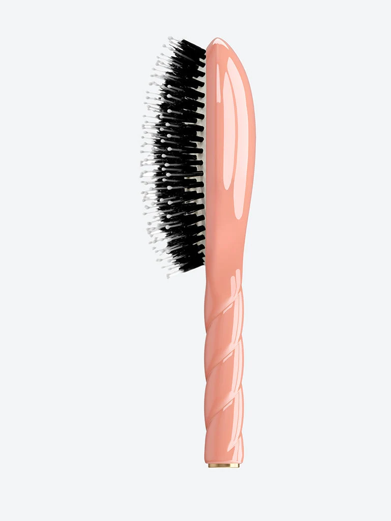 N.03 the essential soft large brush orange - Image 2