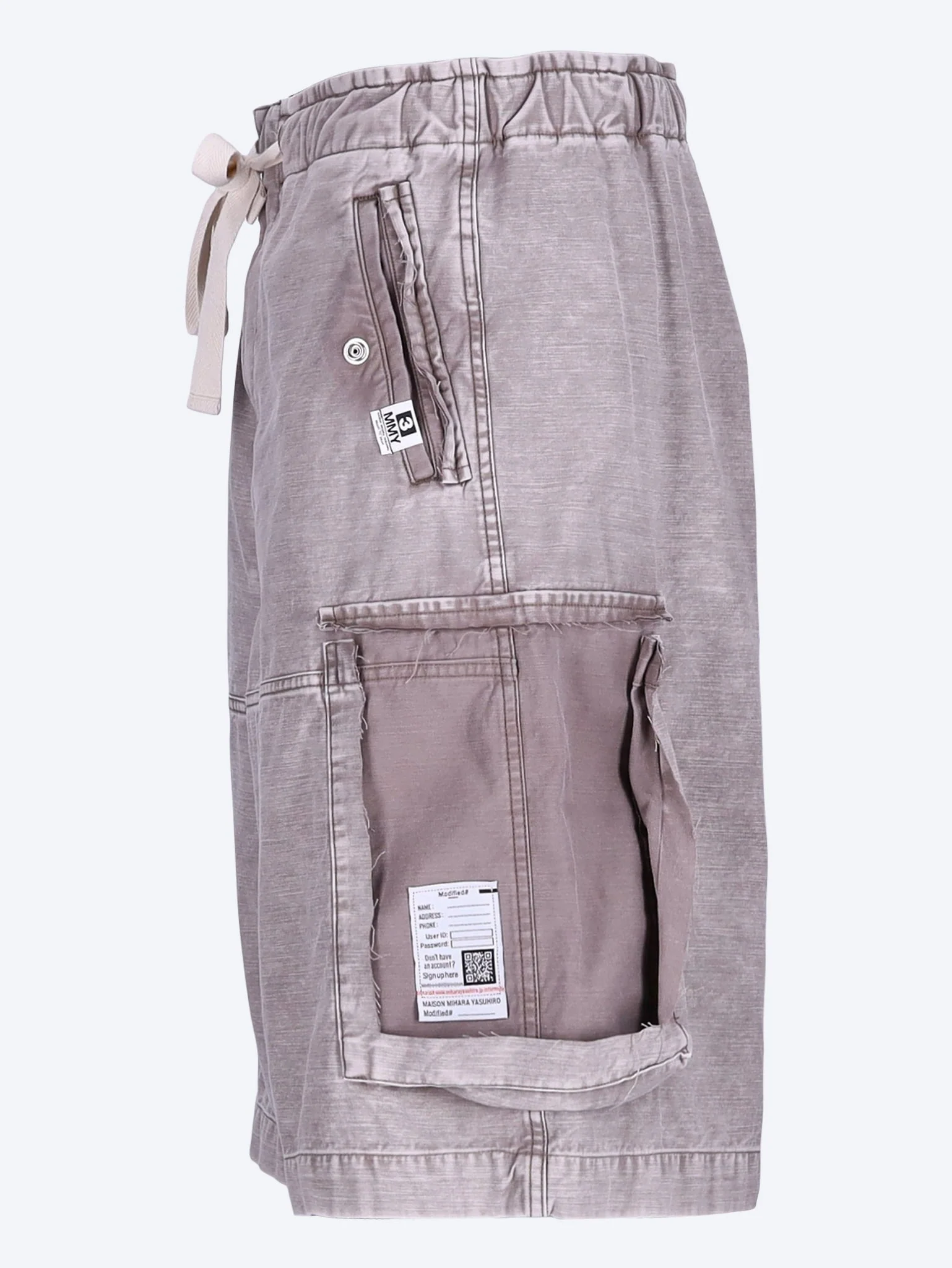 Damaged cargo shorts - Image 2