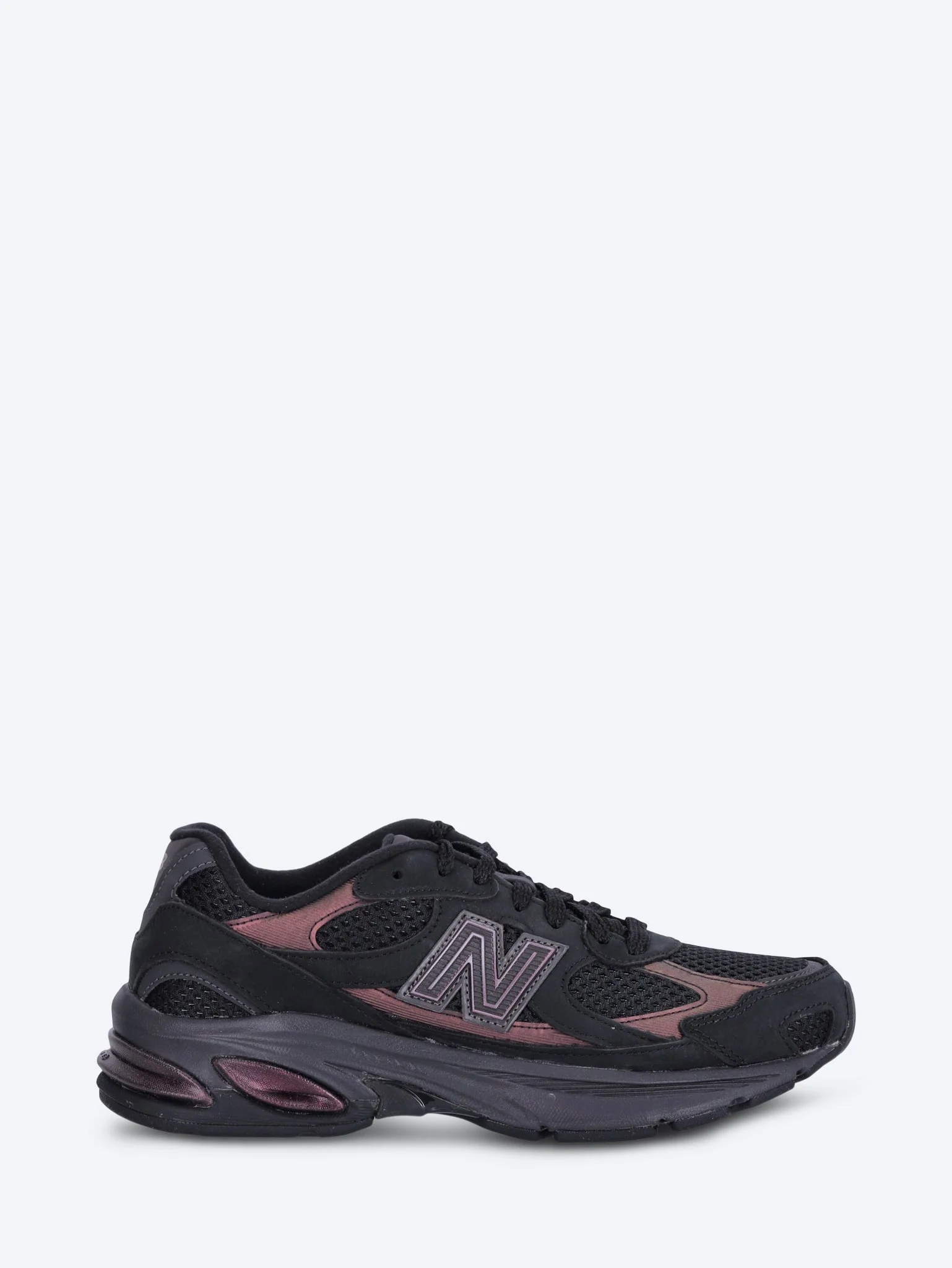 U2010etb sneakers