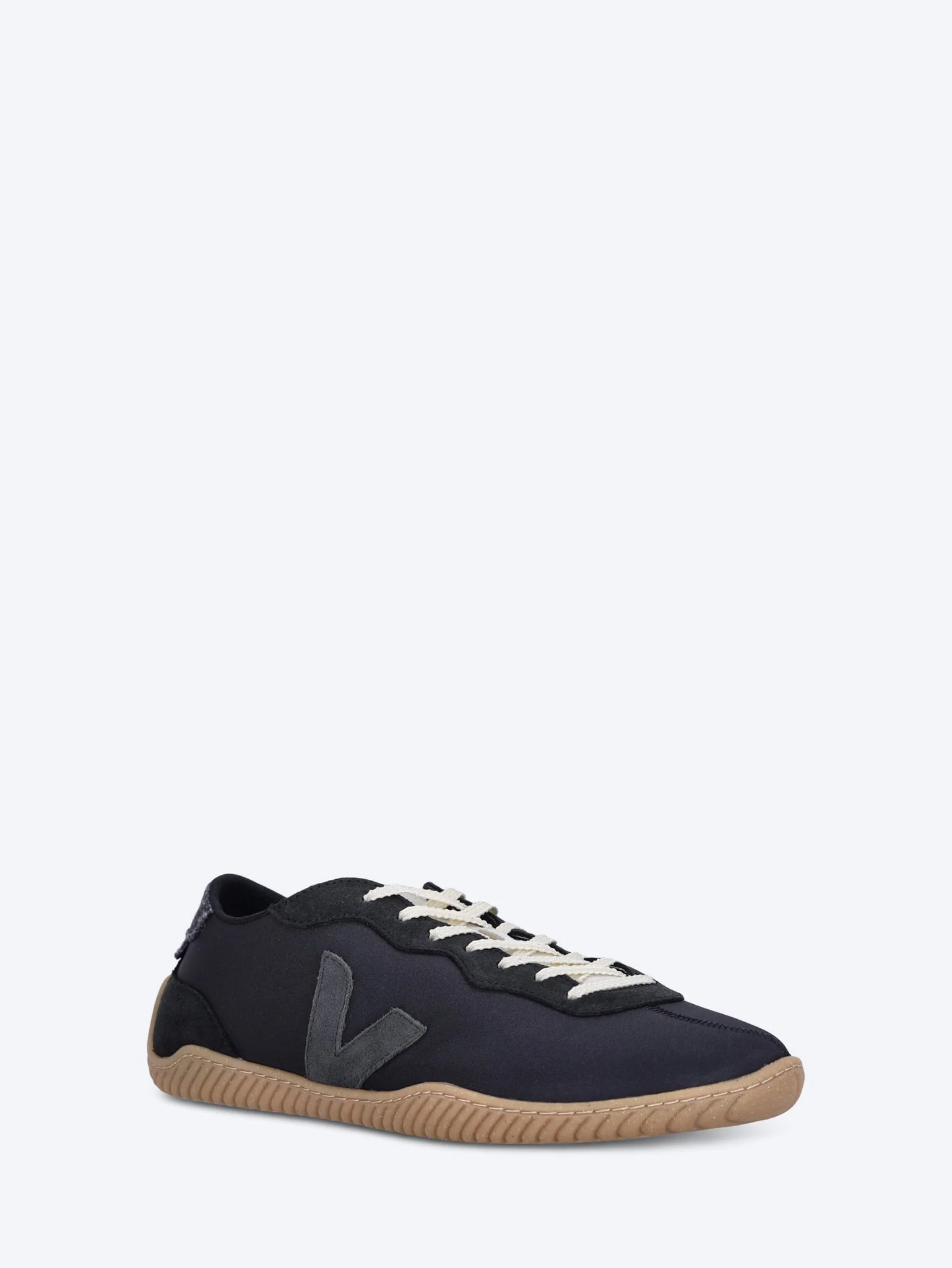 Veja x baserange jitsu sneakers - Image 2